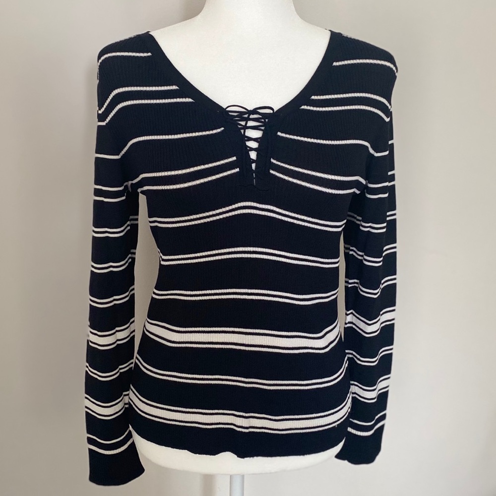 Black and White Stripe Long Sleeve Shirt